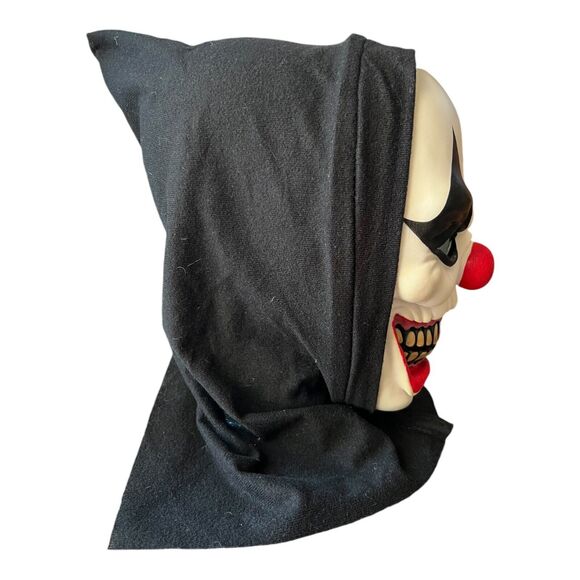 Spirit Halloween Evil Clown Foam Fabric Pullover Mask Scary Horror Haunted House - Picture 2 of 8